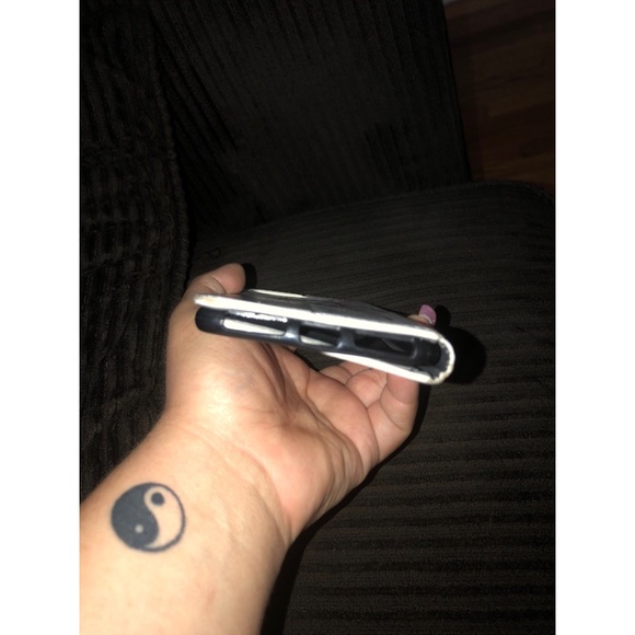 iPhone 6/7/8 Plus Case - Picture 3 of 3